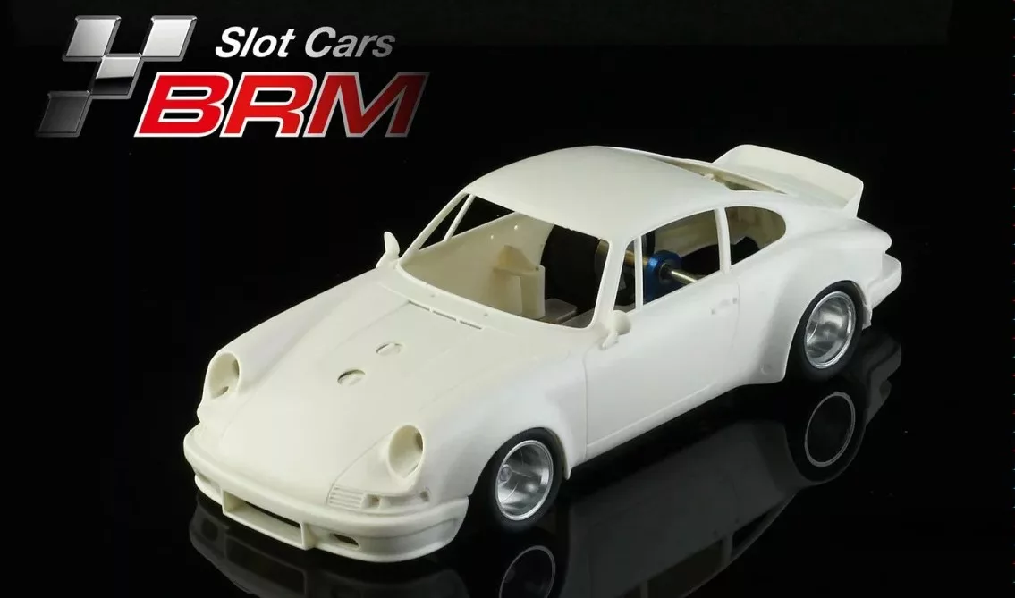 BRM214	PORSCHE 911 – FULL WHITE KIT preassembled with aluminum chassis – front CAMBER system