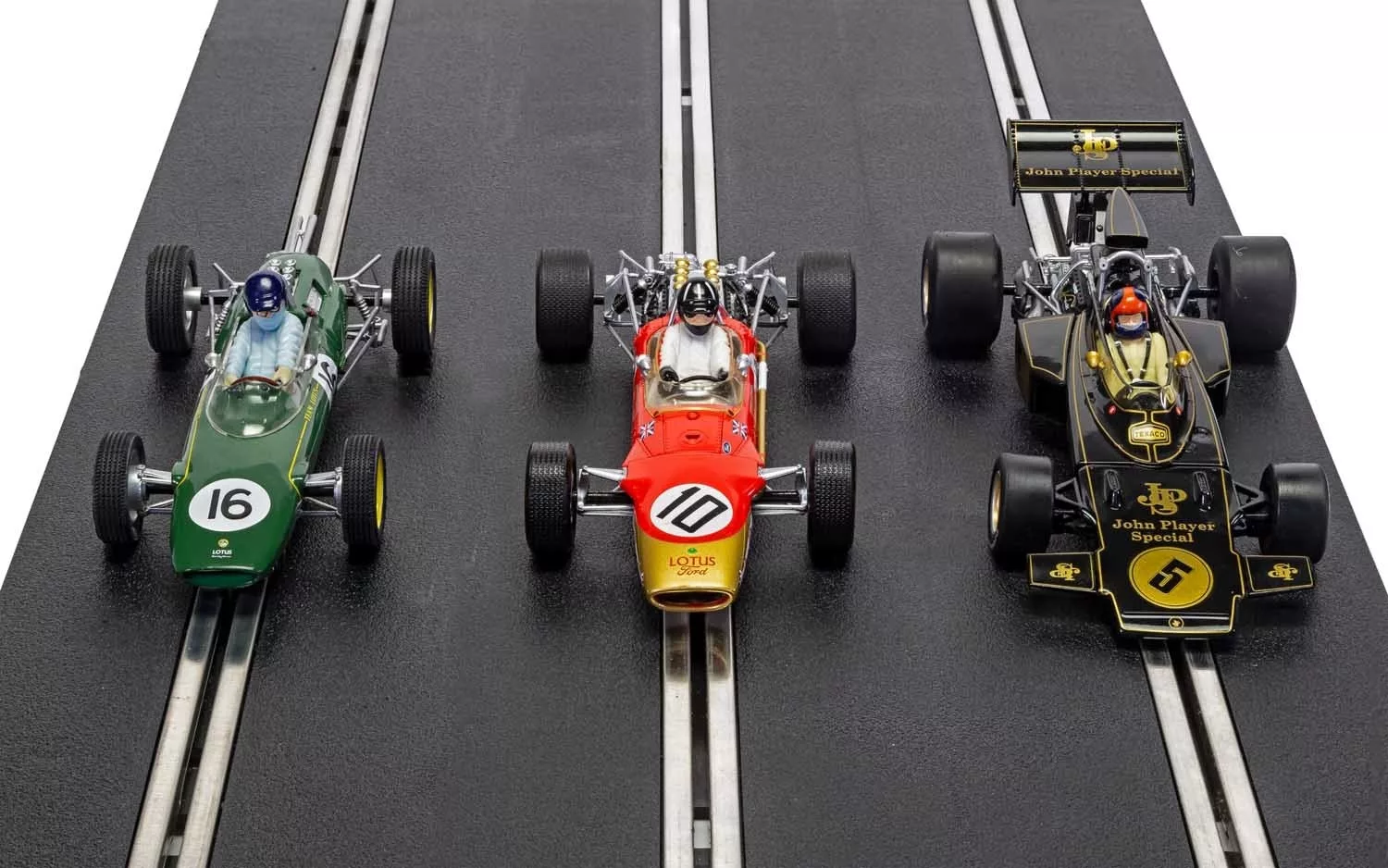 C4184A Lotus Triple Pack Lotus 25 / 49 / 72 formula 1 cars.