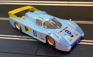 SRC017010 'J.L.P. Racing' Lola T600 #8