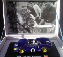 04833 Lola T-70 #6 Sunoco Mark Donohue rare Limited Edition from 2009!!