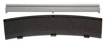 C8258 R4 Outer Black Borders & Barriers 22.5°  trkbx3
