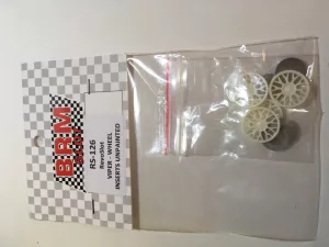 RS-126 RevoSlot Viper Wheel Inserts (unpainted)