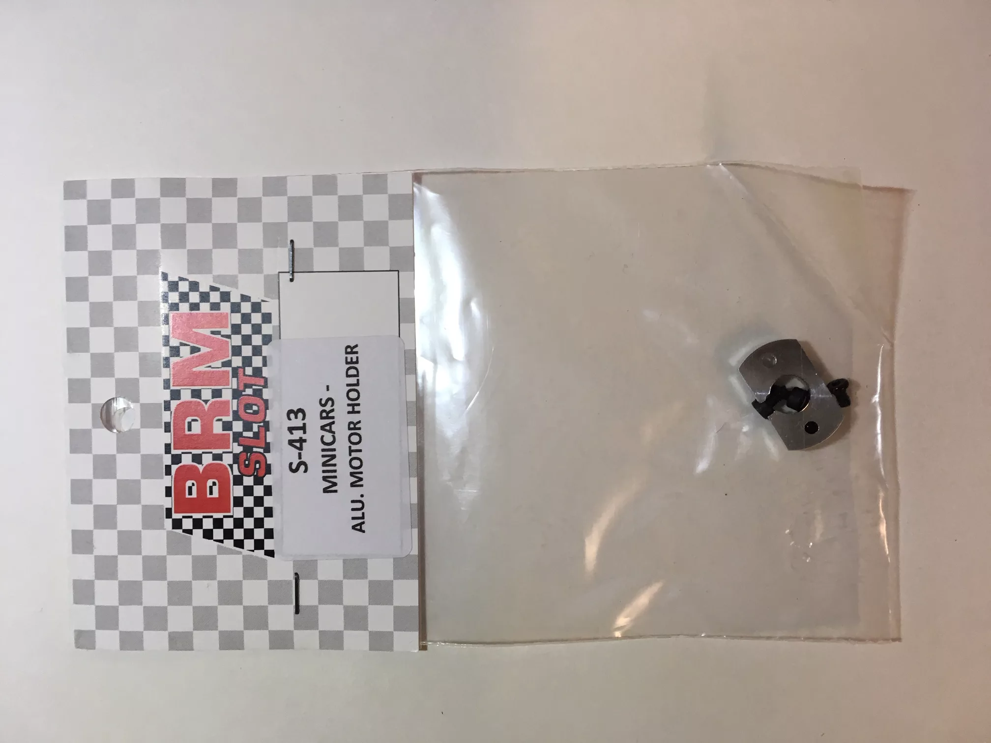 S-413 Aluminium motor holder and screws.