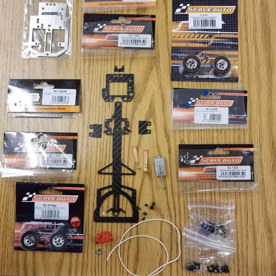 SC-8400b-132race Scaleauto Chassis Klasse 1 inc sponge tires. SC-8400b-132race Scaleauto Chassis Klasse 1 inc sponge tires.