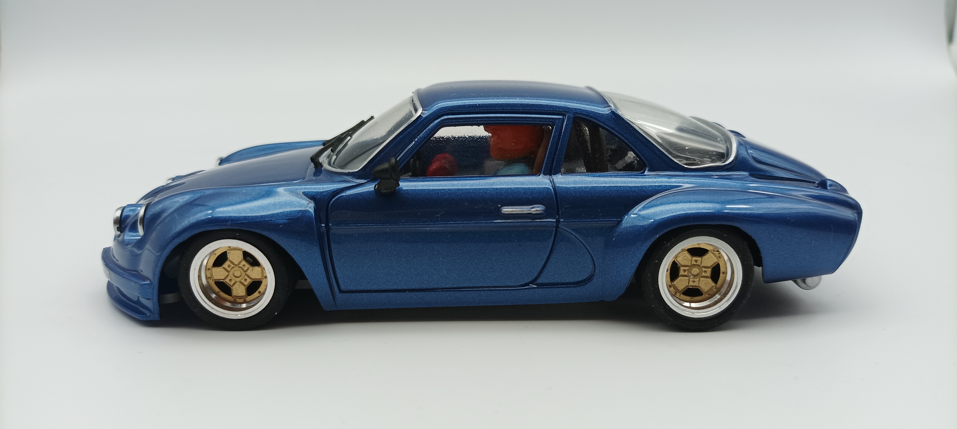 TTS044 Renault Alpine Blue