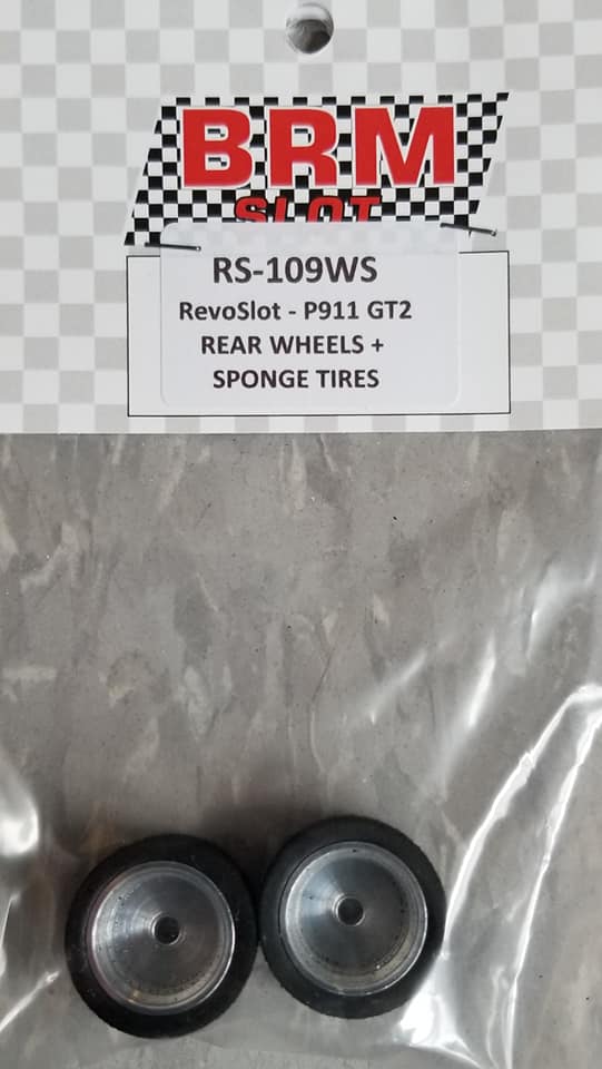 RS-109WS RevoSlot Porsche "wide" wheels & Sponge tires x 2