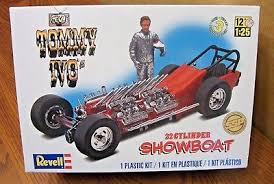 85-1285 1/25 Tommy Ivo's Showboat with Figure Plastic Model Kit