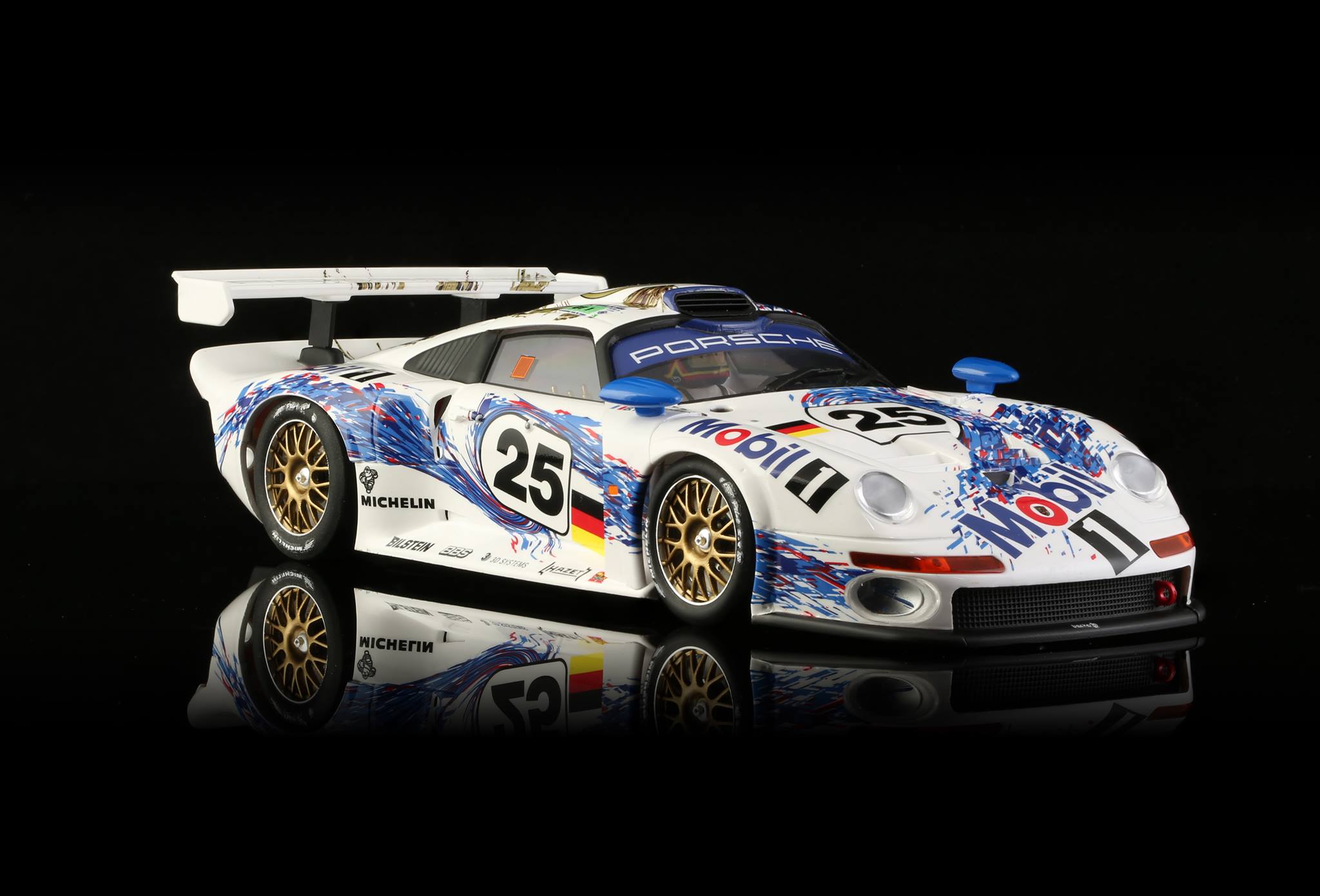 BRM043 Porsche 911 GT1 TEAM Mobil #25 with aluminum chassis