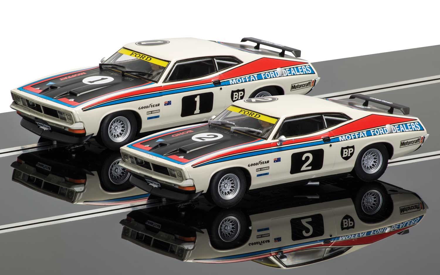 Scalextric "Moffat Ford" Ford XB Falcon LE Boxed Set 1/32 Slot Cars C3587A 